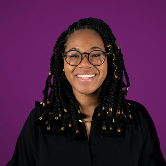 Alexis Arnold's headshot with smile